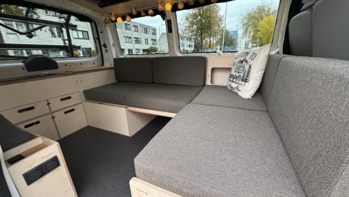 Ventje_CamperBuddy – Ventje_Camperbuddy-Camper Ventje-Luxury VW T5 automatic - new!