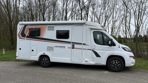 Blue Pepper – Weinsberg Pepper Nice compact camper (2020) for 2 people