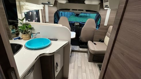 Morris  – 5p McLouis semi-integrated from 2024