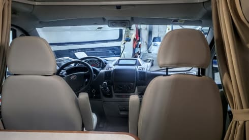 MC Luis – 4p Fiat semi-integrated uit 2010