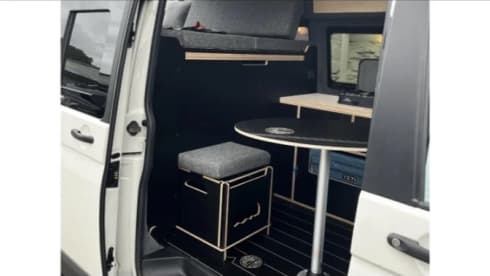 Nevis – 2 berth Volkswagen campervan 4x4 from 2009