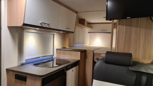 2p Sunlight of 2020 compact and comfortable