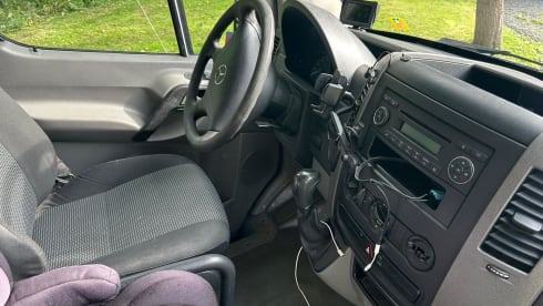 Borrie – Mercedes Sprinter campervan from 2010 (Automatic)