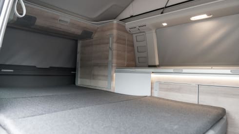 Hamish – VW California Surf | High Spec & Ultimate Comfort! 🚐✨