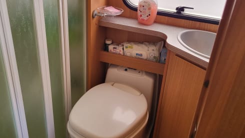 Vincy – SARDINIA CAMPER: Camper rental 6 beds and 6 travel