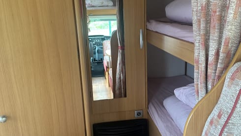 6 berth Ford Rollerteam
