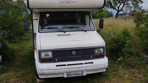 Alex – Overcab on ducato 2500 aspirated diesel