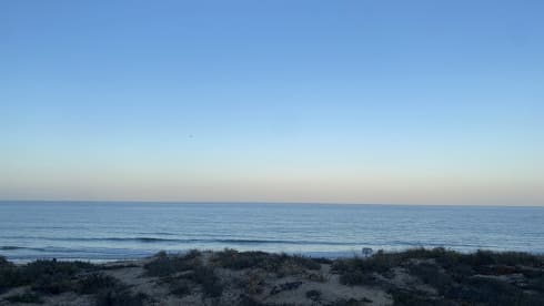 Follow the Sun – 4p Carthago bus from 2023