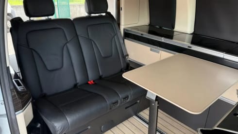 Luxueuze Mercedes-Benz Marco-Polo campervan (automaat)