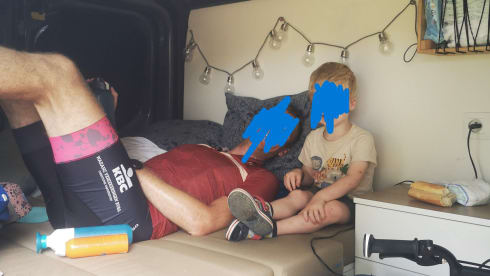 cozy campervan for 2 (to 3) people 