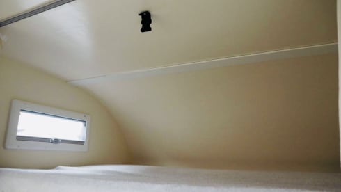 Alan – 6 berth Roller Team alcove from 2020