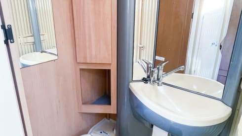 Adventure – 6p Dethleffs-Nische aus dem Jahr 2003