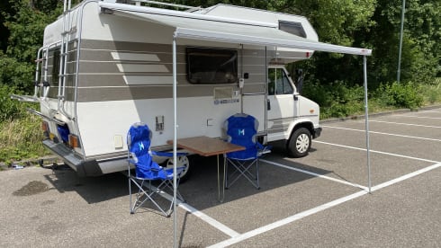 4p Citroën alcove from 1990