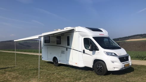 Compleet ingerichte 4p Dethleffs Just 90 T7052 EB uit 2021