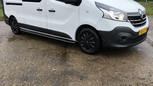 Renault Trafic Bus Camper