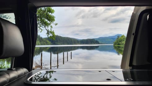 Toyota Alphard Automatic Bi-Fuel (Petrol / LPG)  