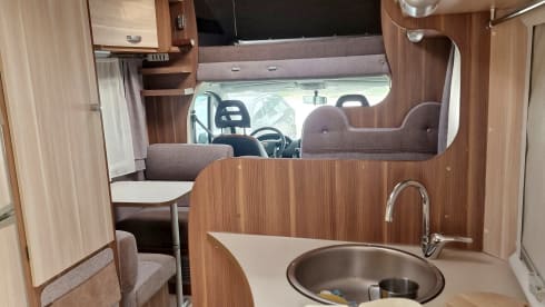 FLORA – MANSARDATO MC LOUIS 22