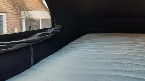 Babs – 2p Volkswagen campervan uit 2013