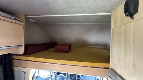 Ford Rimor – Ford Rimor 6 persoons leuke camper te huur