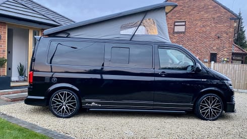 Amotra – 4 berth Volkswagen campervan from 2016