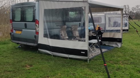 2p Fiat bus uit 2008