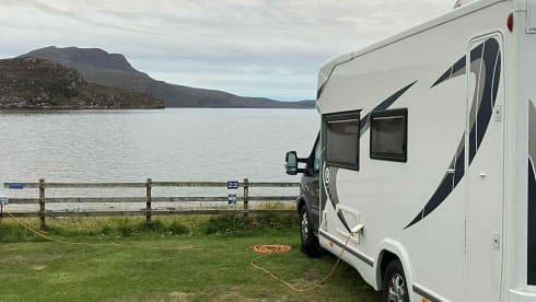 Bumble –  4 Berth Ford Chausson Welcome 