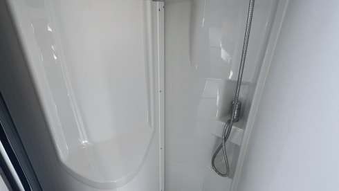 Adria – SuperDeLuxe 4 person Adria CamperVan (2024) in Madrid