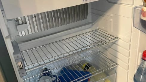 Goldie – Bürstner Ixeo IT 664, Standklima, AHK, Markise, Hubbett