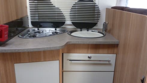 FORD CHALLENGER GENESIS 52 voor familie of stel