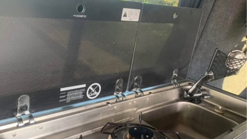 Dora – 4 berth VW Transporter Campervan 