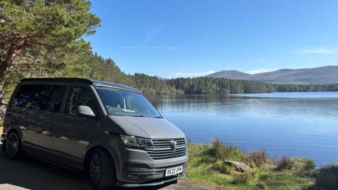 Roma – Luxury Automatic VW Campervan 4 Berth (can deliver to Inverness)