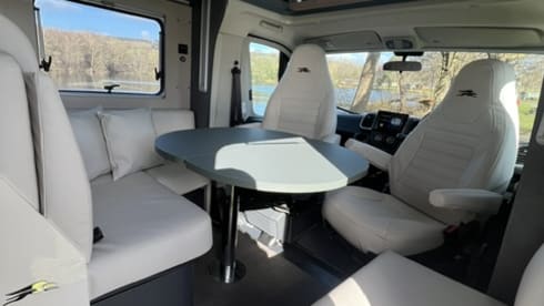 Stone – Luxury 4 berth motorhome/camper - Laika 2025 - Manual - Pets allowed