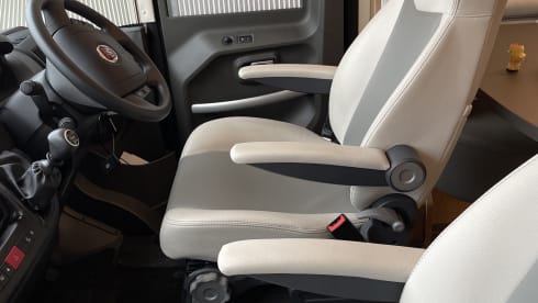 The Kub – The ultimate luxurious motorhome
