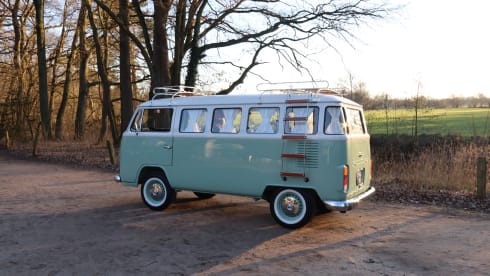 Lientje – Volkswagen T2 bus from 1990