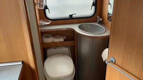 4p McLouis alcove with bunk bed