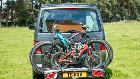 Rooby Doo – Luxury High Specification Family VW T6.1 4 Berth Campervan