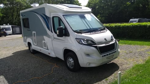 Daizy – Daizy 2022 luxury motorhome perfect for 2