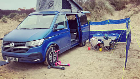 Bluey – The Lil Camper co- 4 Berth VW campervan