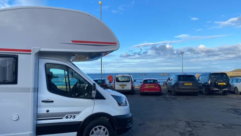 Walnut- – Luxury 6 berth Motorhome!