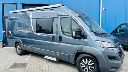 Tourer Luxury Plus – 2p Pössl bus from 2017