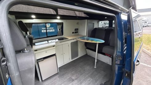 Myfanwy – All season VW T6 4 berth campervan