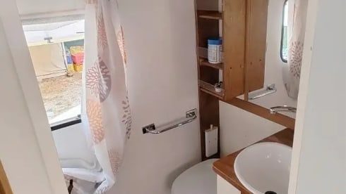 ZEFIRO – ATTIC FORD TRANSIT