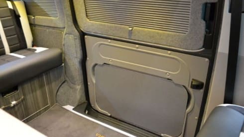 Luxury VW T5 Sportline Camper Van with 160w Solar Panel