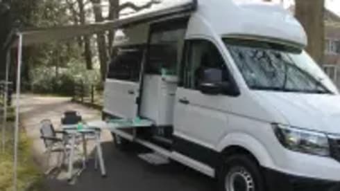 4p Volkswagen bus from 2020