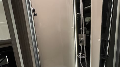 4p McLouis integrated from 2022