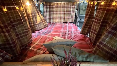 Nushka  – super cosy  - automatic campervan. price  includes insurance !