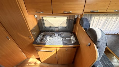 Vrijbuiter – Fijne LMC camper