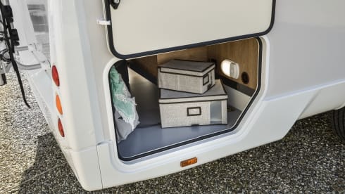 Angus – New 2025 6 Berth off-grid Motorhome