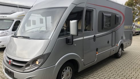 Krabje – Super nice travel camper Air conditioning Living space