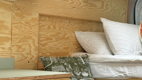 Big Penny – Cosy 2 berth Ford Camper